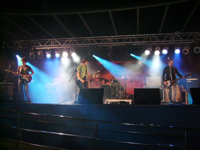 El I Festival YESCAROCK causó sensación entre los mas de 800 jóvenes que acudieron al concierto - 1, Foto 1