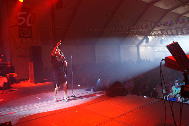 Multitudinario concierto de Lolita en la Caseta Municipal - 2, Foto 2