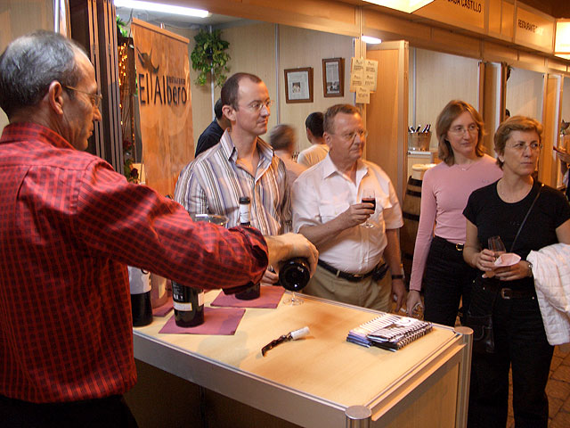 M�s de 10.000 visitantes demuestran “su devoci�n” por San Vino - 5