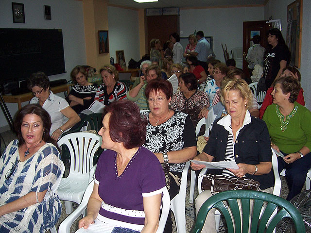 Inauguración curso de la Asociación Sociocultural de la Mujer Totanera, Foto 3