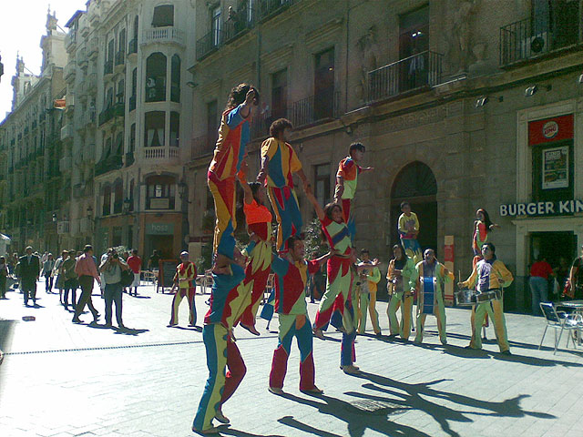 AlterArte inunda las calles de la ciudad con música y danza colombiana - 1, Foto 1