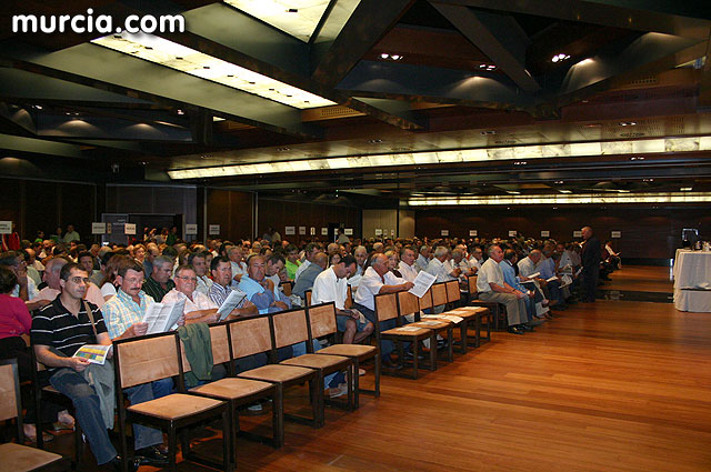 AMPOAS y COATO reclaman al Ejecutivo regional la ampliacin presupuestaria de las ayudas agroambientales del Programa de Desarrollo Rural - 6