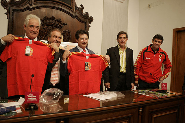 Las selecciones sub-21 de España y Suiza, se jugarán el pase a la fase final del europeo, en el Artes Carrasco de Lorca - 1, Foto 1