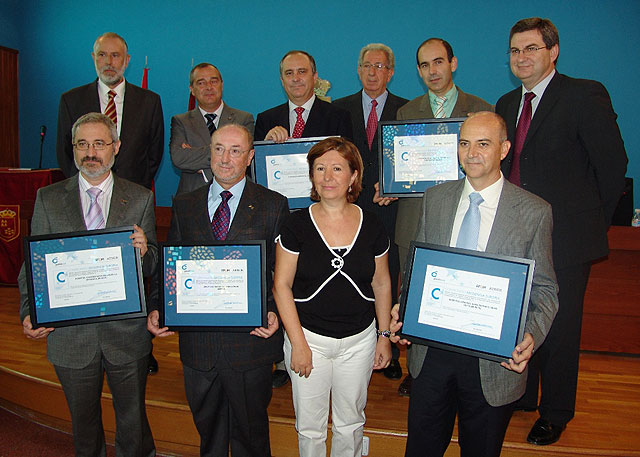 El Servicio Murciano de Salud recibe cinco sellos de calidad del prestigioso Club de Excelencia en Gestión, certificados por Aenor - 1, Foto 1