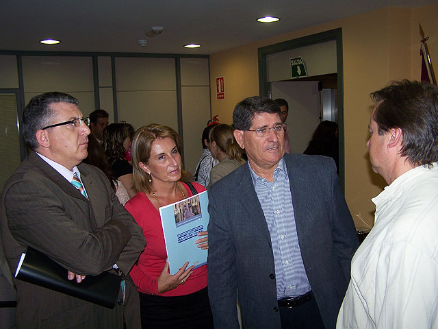 Presentado en Águilas el I Curso de Habilidades Sociales Básicas - 2, Foto 2