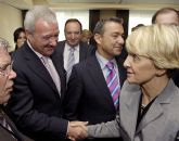 Valcrcel solicita a los comisarios Hbner y Almunia que defiendan los fondos regionales para paliar las consecuencias de la crisis