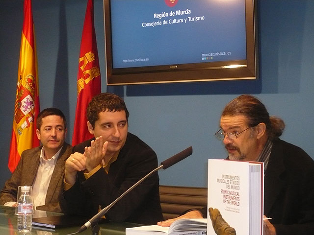 Cruz destaca que ‘Instrumentos Musicales Étnicos del Mundo’ será un referente en su campo - 1, Foto 1