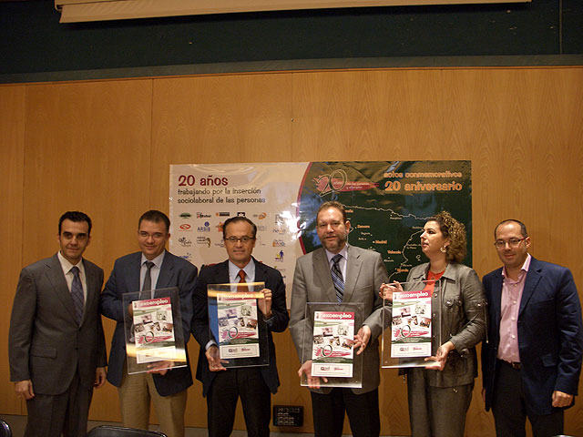 El Salón de Actos de Santomera ha acogido el 20 aniversario de Red Araña - 2, Foto 2