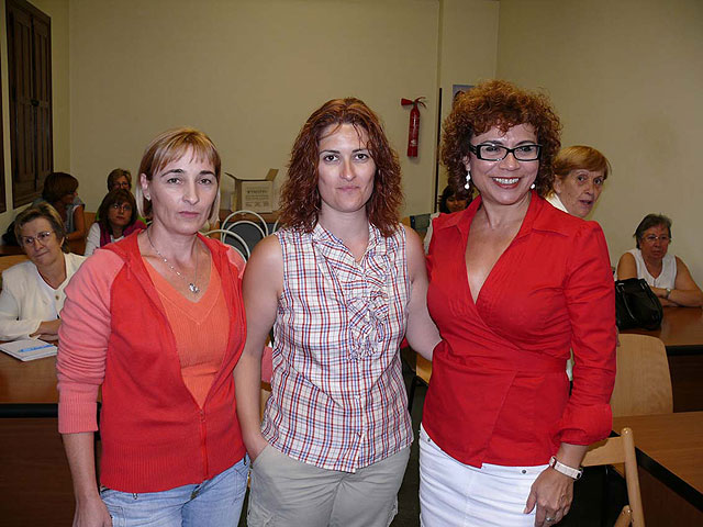 Un total de 28 mujeres asisten al curso de ‘Comunicación no verbal’ impartido por Ana María Tomás - 1, Foto 1