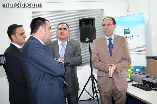 Gonzlez Tovar destaca la mejor calidad en el suministro elctrico a la Regin - 18