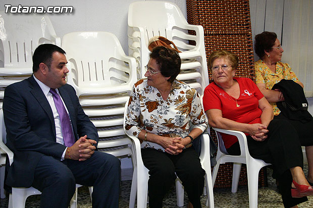 El alcalde inaugura el curso de la Asociacin de Amas de Casa, Consumidores y Usuarios de las Tres Avemaras - 7