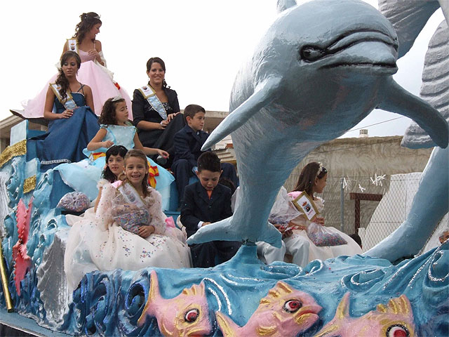 La Estación celebra su tradicional desfile de carrozas - 1, Foto 1