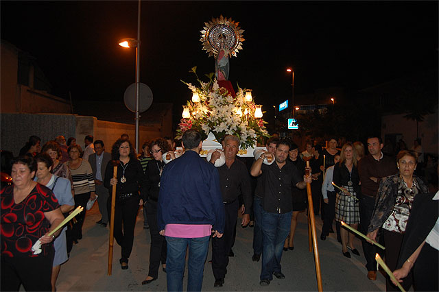 Una ofrenda floral y una procesión en el día grande de la Virgen del Pilar - 1, Foto 1