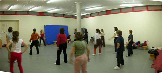 La Gimnasia de Mantenimiento impartida por el IMJUDE se pone en marcha, acogiendo a más de 300 personas y 24 grupos de trabajo - 1, Foto 1