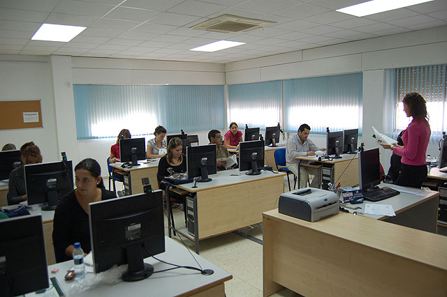 Las Torres de Cotillas forma expertos en gestión de salarios y seguros sociales - 2, Foto 2