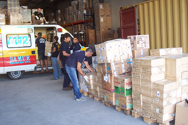 La concejal de Cooperación asistió a la partida de un ‘container’ hacia El Salvador - 1, Foto 1