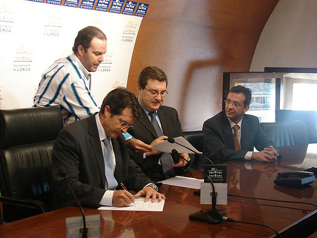 Los donantes de sangre podrán utilizar el aparcamiento de San Vicente gratis cuando acudan al Centro de Hemodonación de Santa Rosa de Lima - 1, Foto 1