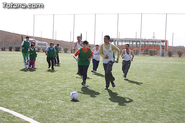 Ms de 400 jvenes de 20 centros ocupacionales de la Regin de Murcia participan en el “II Encuentro deportivo regional para personas con discapacidad” - 2