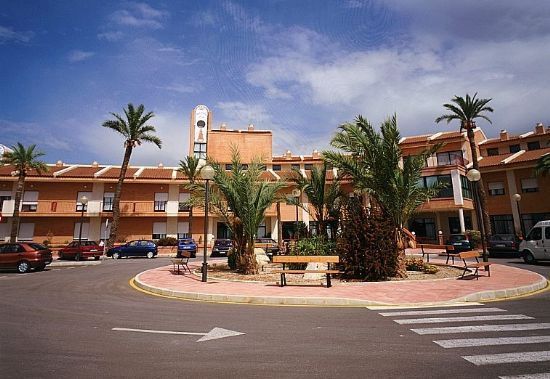 El Ayuntamiento y la Consejería de Política Social, Mujer e Inmigración firmarán sendos convenios de colaboración, Foto 1