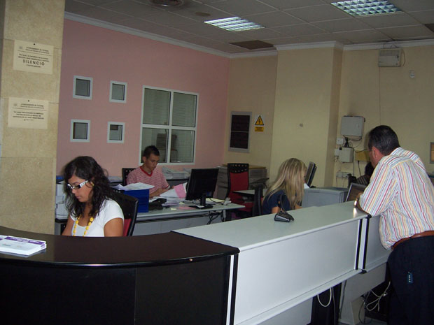 Se encuentran al cobro en periodo voluntario los recibos sobre bienes inmuebles de naturaleza urbana y actividades económicas correspondientes al ejercicio 2008, Foto 1