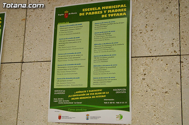 Presentan la puesta en marcha de la “Escuela Municipal de Padres y Madres, Foto 4