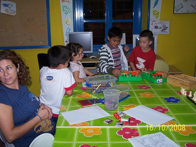 Presentan la puesta en marcha de la “Escuela Municipal de Padres y Madres, Foto 5