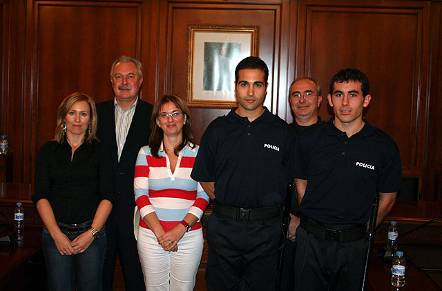 Toman posesión como funcionarios en prácticas dos nuevos policías - 1, Foto 1