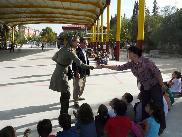 Inauguradas las obras de mejora y mantenimiento en los colegios públicos San Antonio, San Miguel, Cervantes y la escuela infantil Inmaculada de Molina de Segura - 3, Foto 3