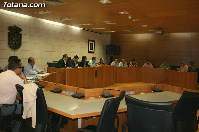 El alcalde insta a las organizaciones empresariales y profesinales para que participen en la elaboracin de los presupuestos municipales para el año 2009 - 7