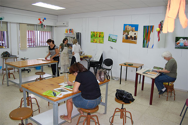 Los torreños dan rienda suelta a su talento y creatividad en los talleres municipales - 4, Foto 4