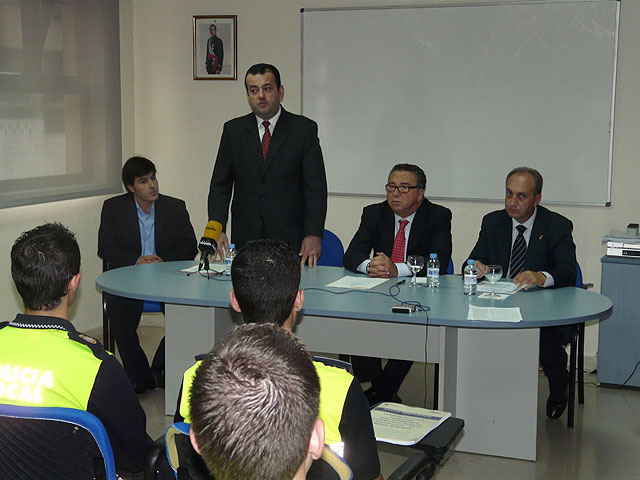 El Curso Selectivo para Aspirantes a Agentes y Auxiliares de Policías Locales de la Región de Murcia ha comenzado en Molina de Segura hoy lunes 20 de octubre - 1, Foto 1