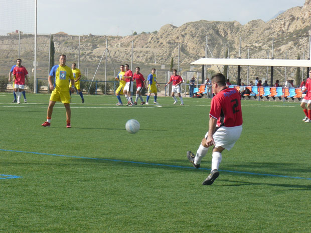 Quinta jornada de la liga de fútbol aficionado Juega limpio, Foto 2