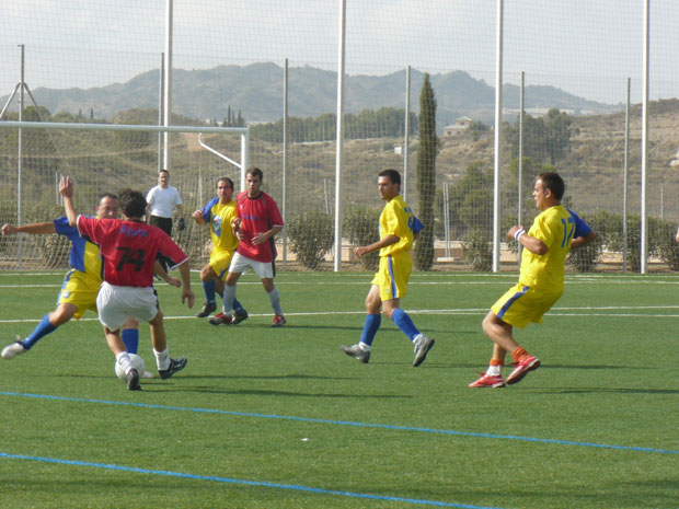 Quinta jornada de la liga de fútbol aficionado Juega limpio, Foto 3