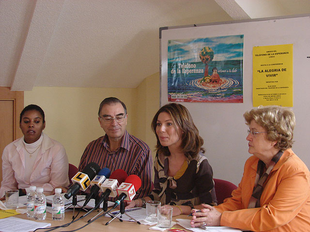 Cine Forum, conferencias y grupos de desarrollo, entre las actividades programadas por Amites Lorca para el curso 2008-09 - 1, Foto 1