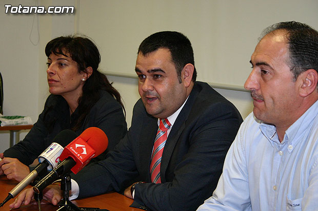 Cuarenta y cinco personas se forman en tres cursos de prevencin de riesgos laborales, ingls avanzado e infromtica avanzada - 5