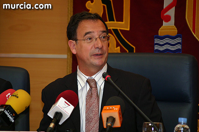 Los municipios de la Regin dispondrn de casi 11 millones de euros para programas de inmigracin y atencin temprana - 17