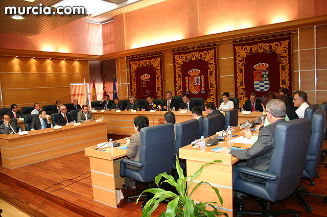 Los municipios de la Regin dispondrn de casi 11 millones de euros para programas de inmigracin y atencin temprana - 25