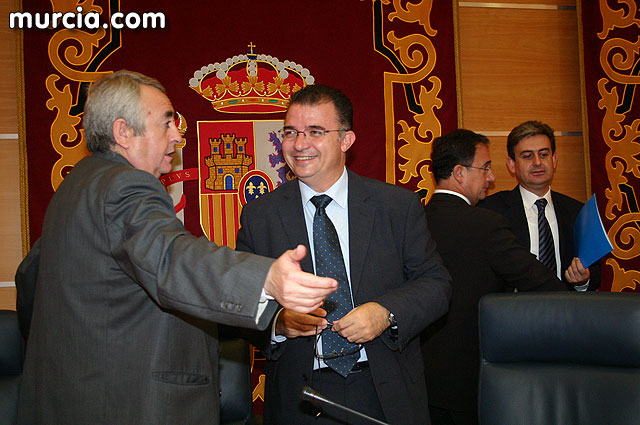 Los municipios de la Regin dispondrn de casi 11 millones de euros para programas de inmigracin y atencin temprana - 32