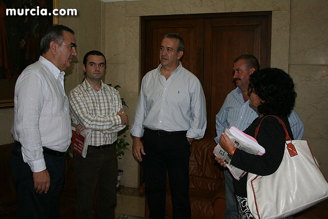 El delegado del Gobierno mantuvo una reunin con el grupo municipal socialista de Totana - 1