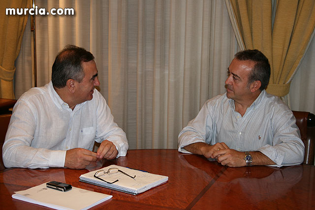 El delegado del Gobierno mantuvo una reunin con el grupo municipal socialista de Totana - 4
