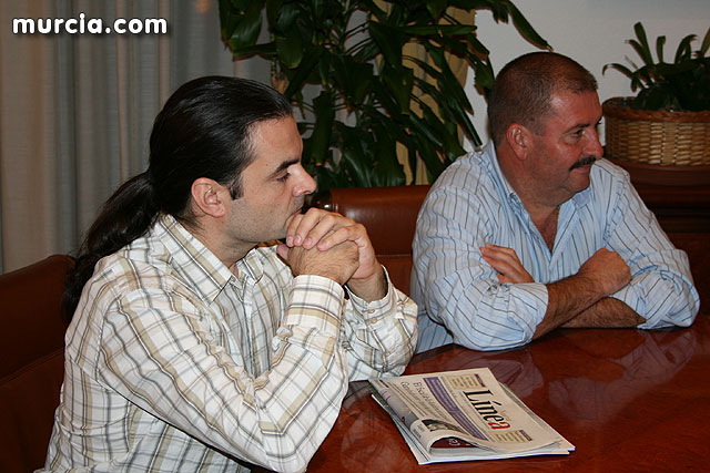 El delegado del Gobierno mantuvo una reunin con el grupo municipal socialista de Totana - 6