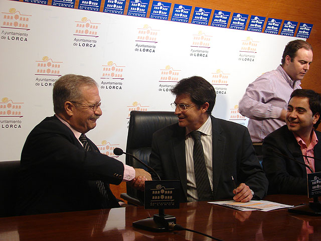 El Ayuntamiento potencia el polígono Saprelorca con la creación de 1,3 millones de metros cuadrados de nuevo suelo industrial para el asentamiento de empresas - 1, Foto 1