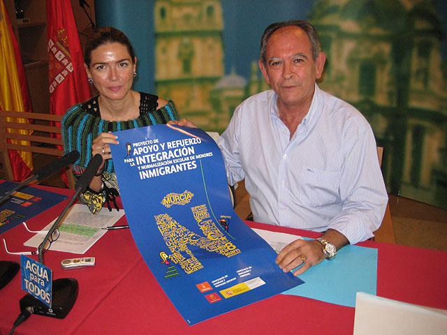 El Ayuntamiento amplía el proyecto de apoyo y refuerzo para la integración de menores inmigrantes - 1, Foto 1