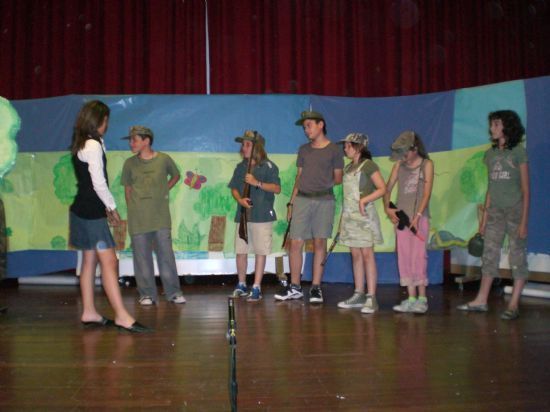 El Consistorio y la Agrupación Musical de Totana, la asociación Deltrajín Teatro y Mifito firmarán un convenio de colaboración, Foto 1