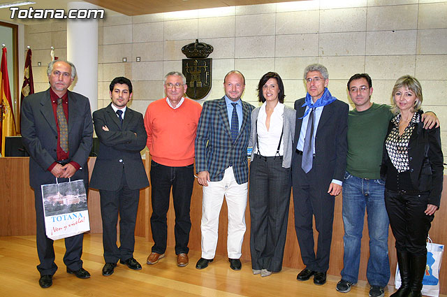 Altas autoridades, concejales y técnicos de varios muncipios de Roma participan en un intercambio profesional en Totana, Foto 1