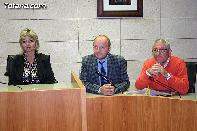 Altas autoridades, concejales y tcnicos de varios muncipios de Roma participan en un intercambio profesional en Totana - 3