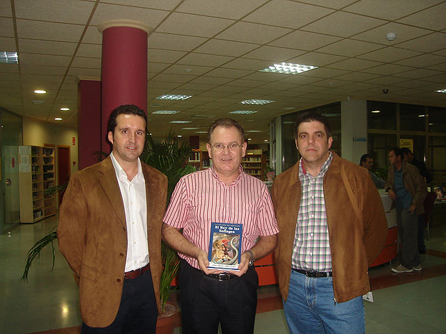 Francisco Javier Illán presenta “El rey de las esfinges”, segunda parte de la fantasía épica “La coléra de Nébulos” - 1, Foto 1