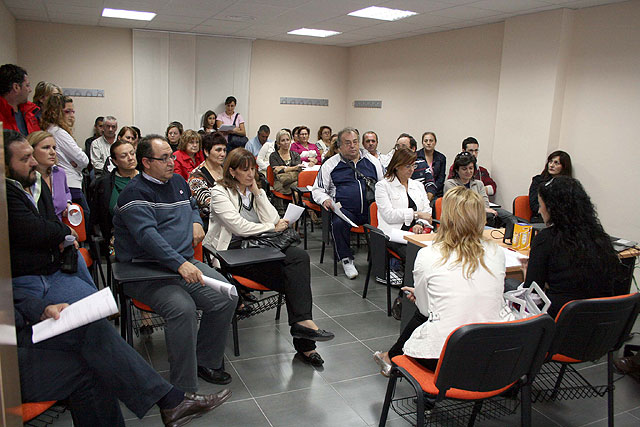 La Concejalía de Juventud premiará con un viaje a los jóvenes que abandonen el tabaco - 1, Foto 1