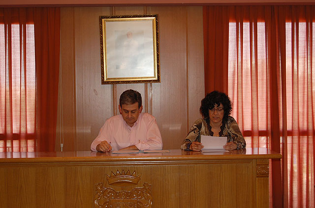 El Pleno Municipal del Ayuntamiento de Alguazas aprueba por unanimidad una moción conjunta contra el Proyecto de Reforma del Estatuto de Castilla la Mancha. - 2, Foto 2