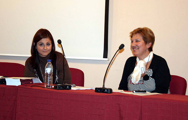 Policías locales y guardias civiles asisten a curso sobre violencia doméstica y de género - 2, Foto 2